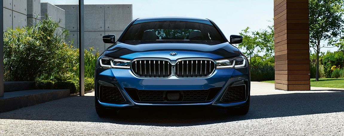 BMW M550i xDrive sport sedan
